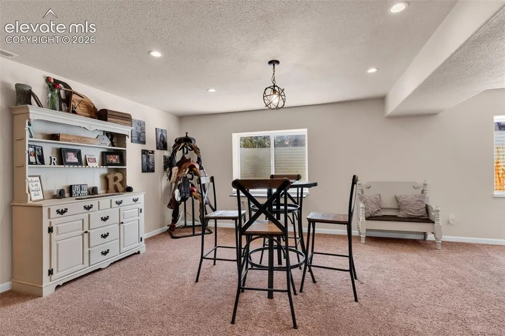 35 Cougar Loop Canon City, CO 81212