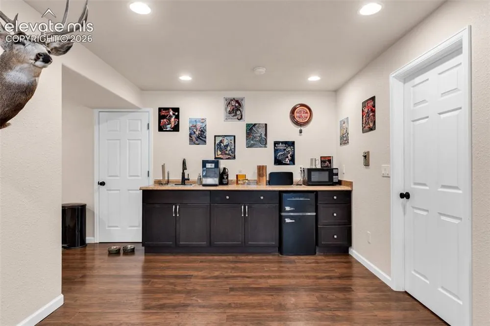 35 Cougar Loop Canon City, CO 81212
