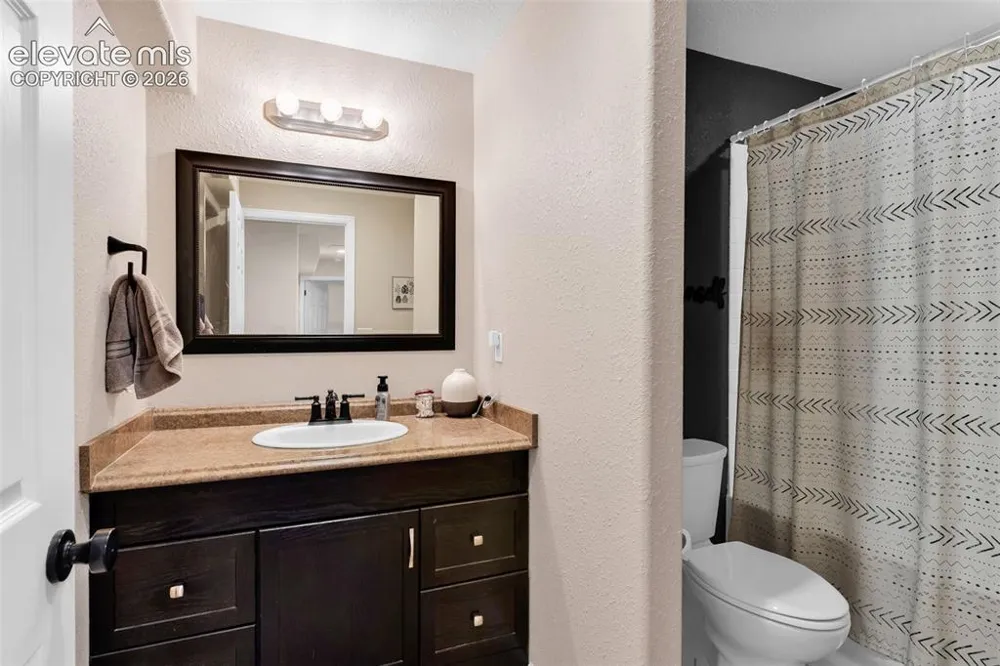 35 Cougar Loop Canon City, CO 81212