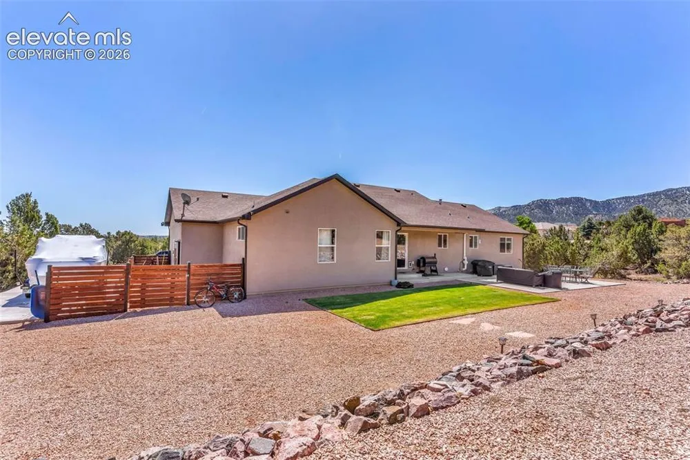 35 Cougar Loop Canon City, CO 81212