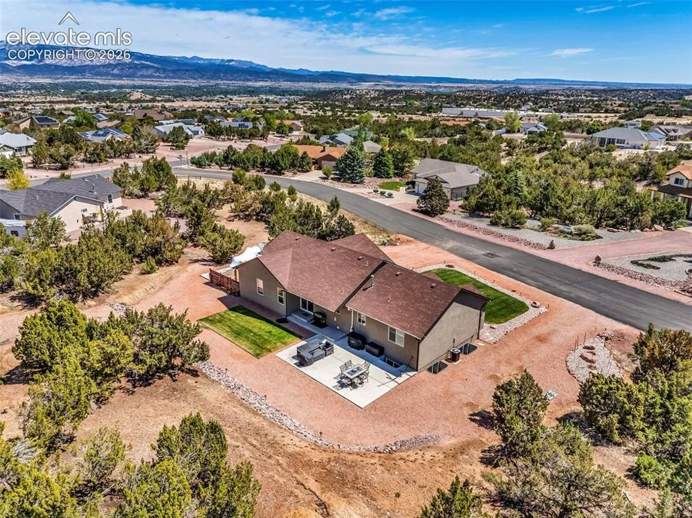 35 Cougar Loop Canon City, CO 81212