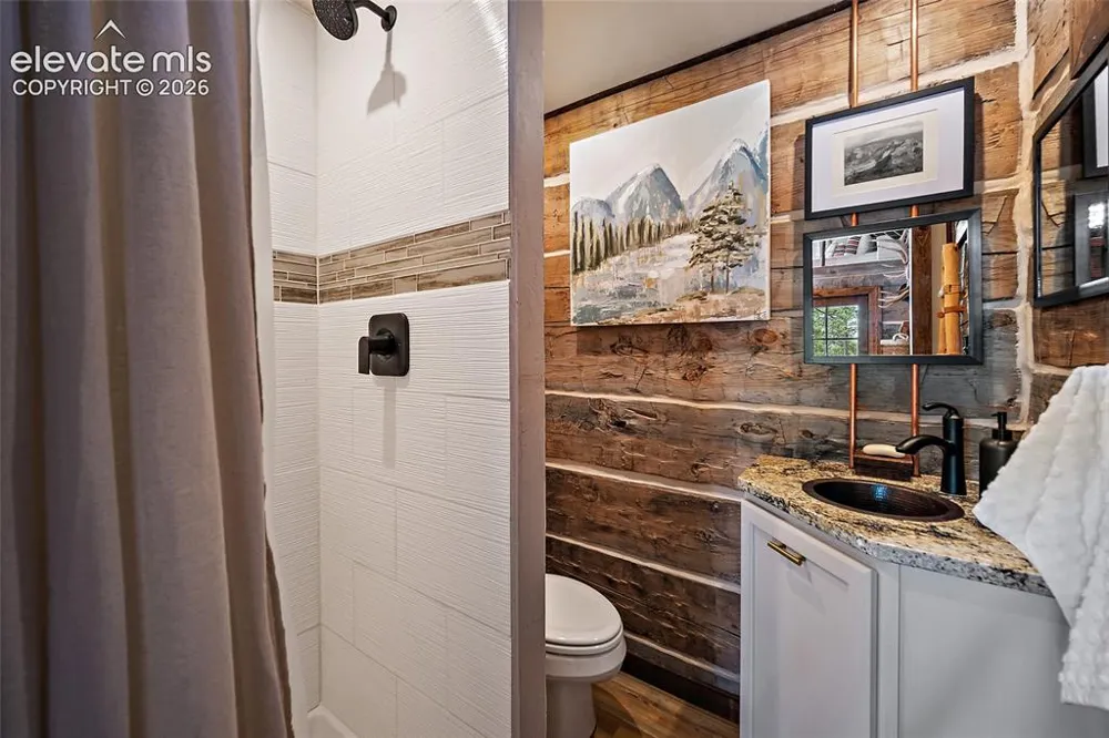 4267 County Road 51 Divide, CO 80814