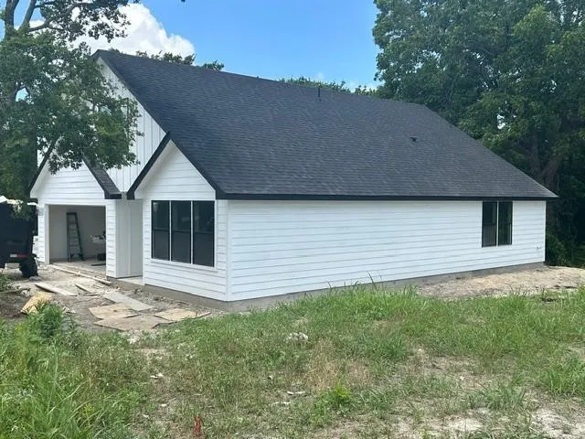 106 E Miller Street Whitewright, TX 75491