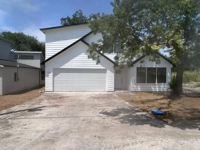 106 E Miller Street Whitewright, TX 75491