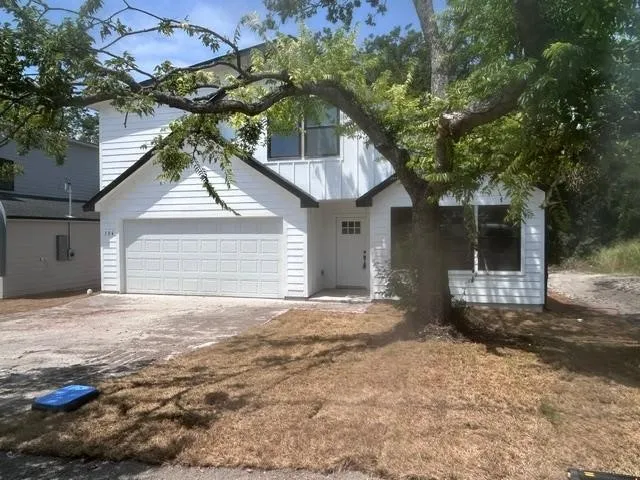 106 E Miller Street Whitewright, TX 75491