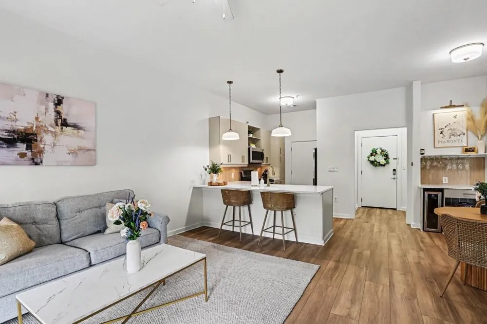 870 Inman Village Parkway NE #424