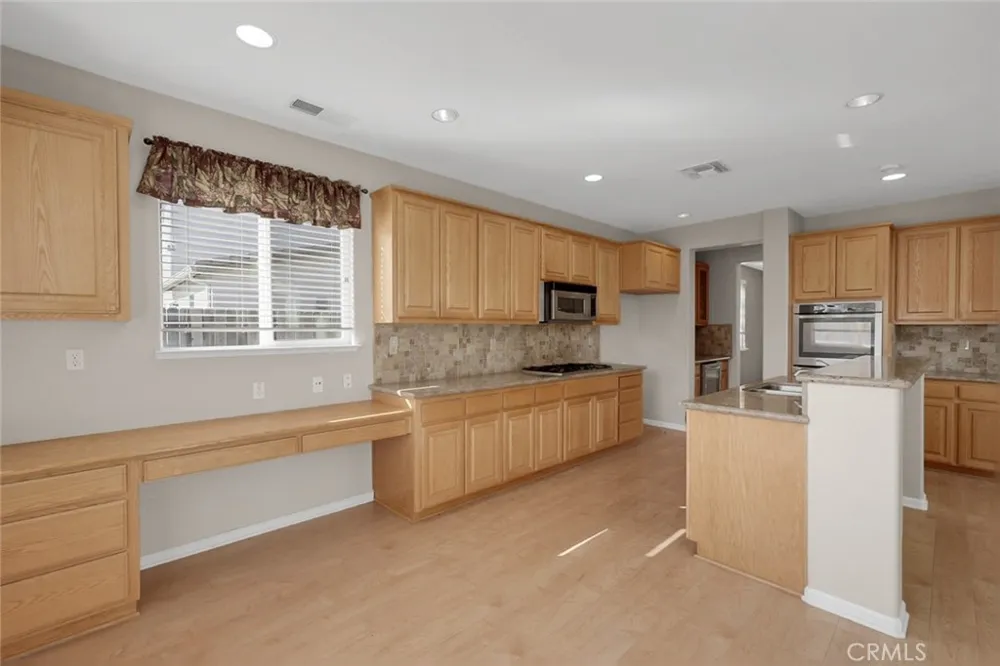 15015 Torrey Pines Circle Chowchilla, CA 93610