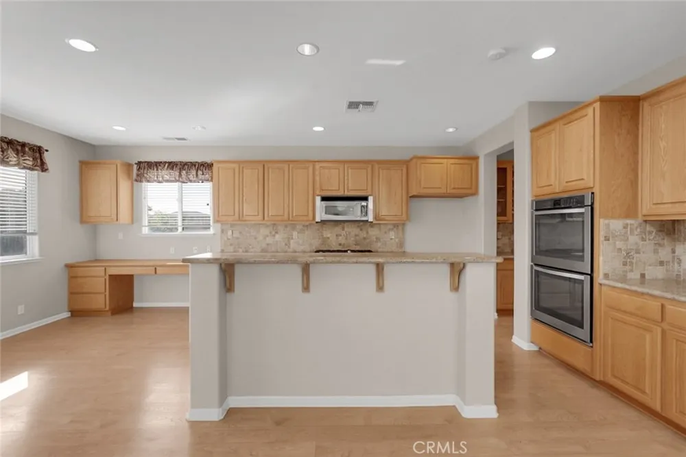 15015 Torrey Pines Circle Chowchilla, CA 93610