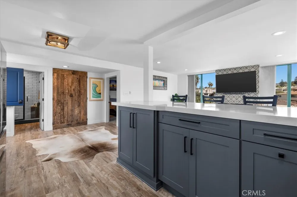 201 Calle Miramar #29 Redondo Beach, CA 90277