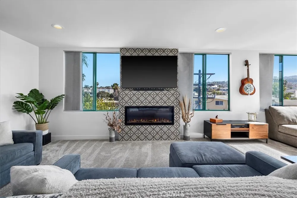 201 Calle Miramar #29 Redondo Beach, CA 90277
