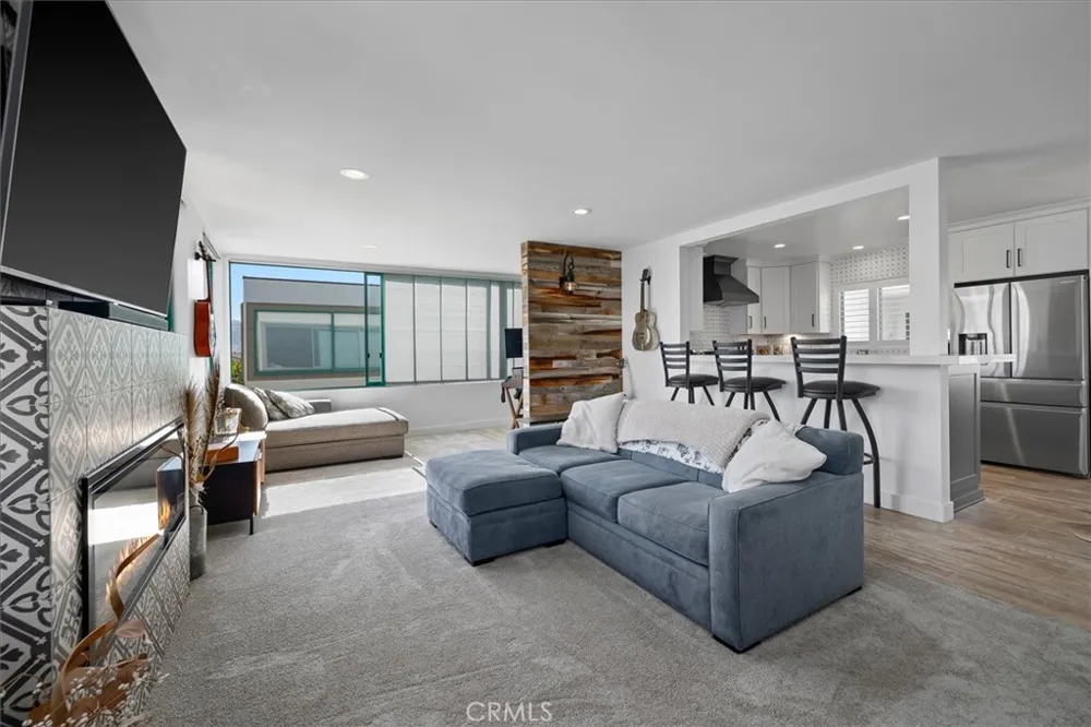 201 Calle Miramar #29 Redondo Beach, CA 90277