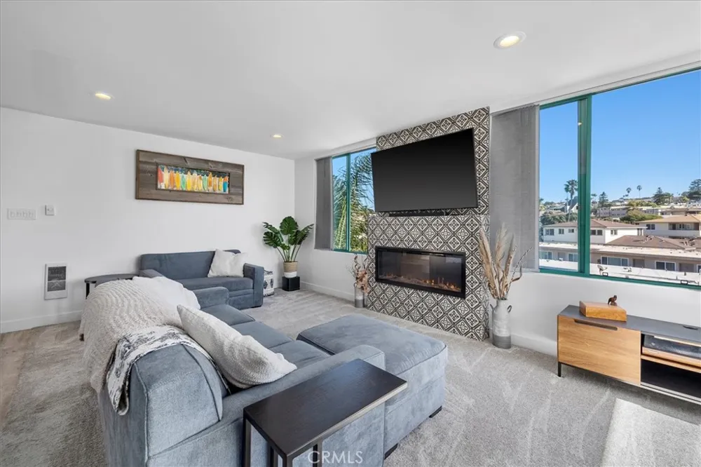 201 Calle Miramar #29 Redondo Beach, CA 90277