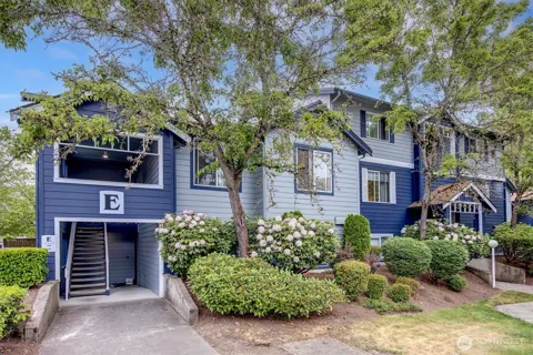 10825 SE 200th Street #E202