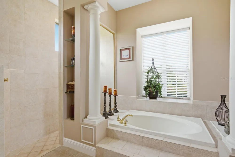 5442 MILLBROOK WAY Palm Harbor, FL 34685