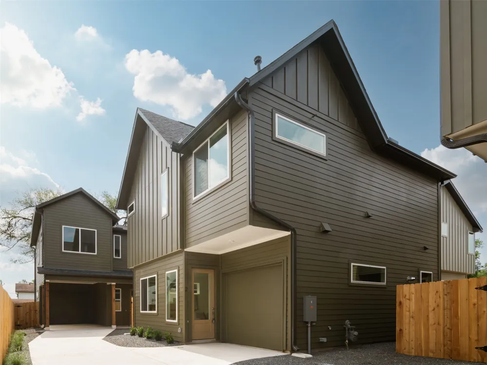6409 Bradsher #B Austin, TX 78745