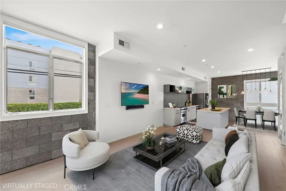 4151 Redwood Avenue #106 Los Angeles, CA 90066