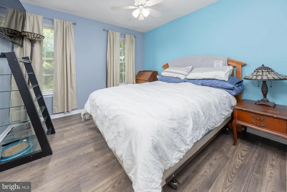 701 TANGLEWOOD DRIVE Sicklerville, NJ 08081