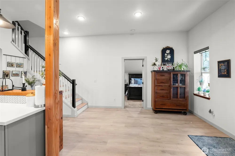 698 6th Avenue W Tenino, WA 98589