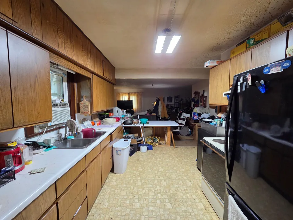 204 EAST ST S Stirum, ND 58069
