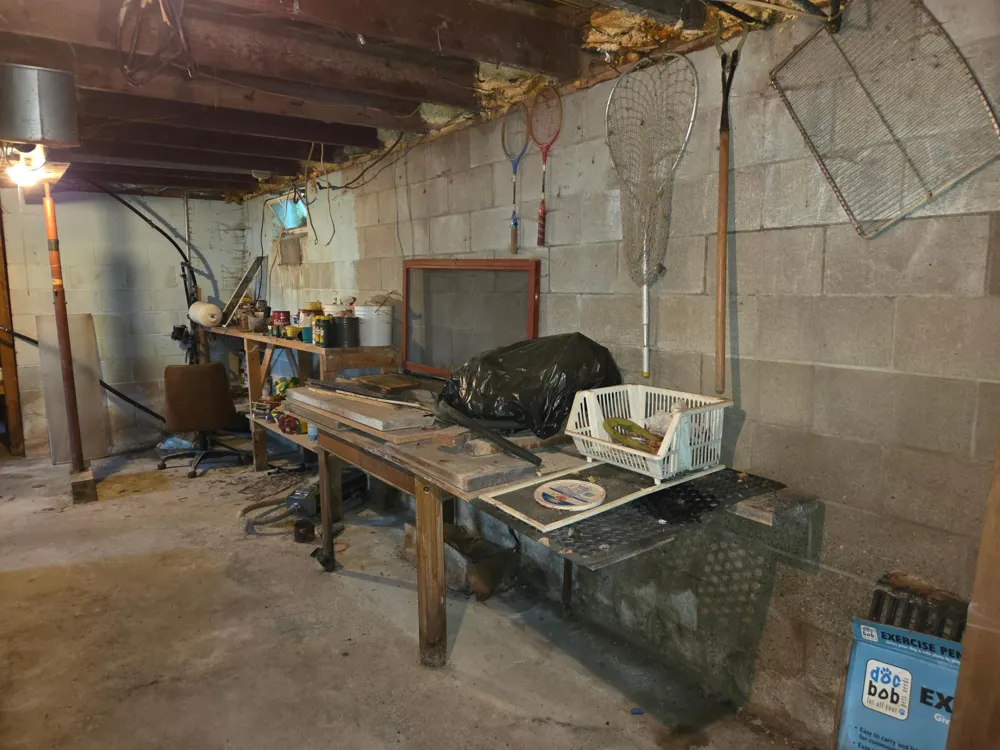 204 EAST ST S Stirum, ND 58069