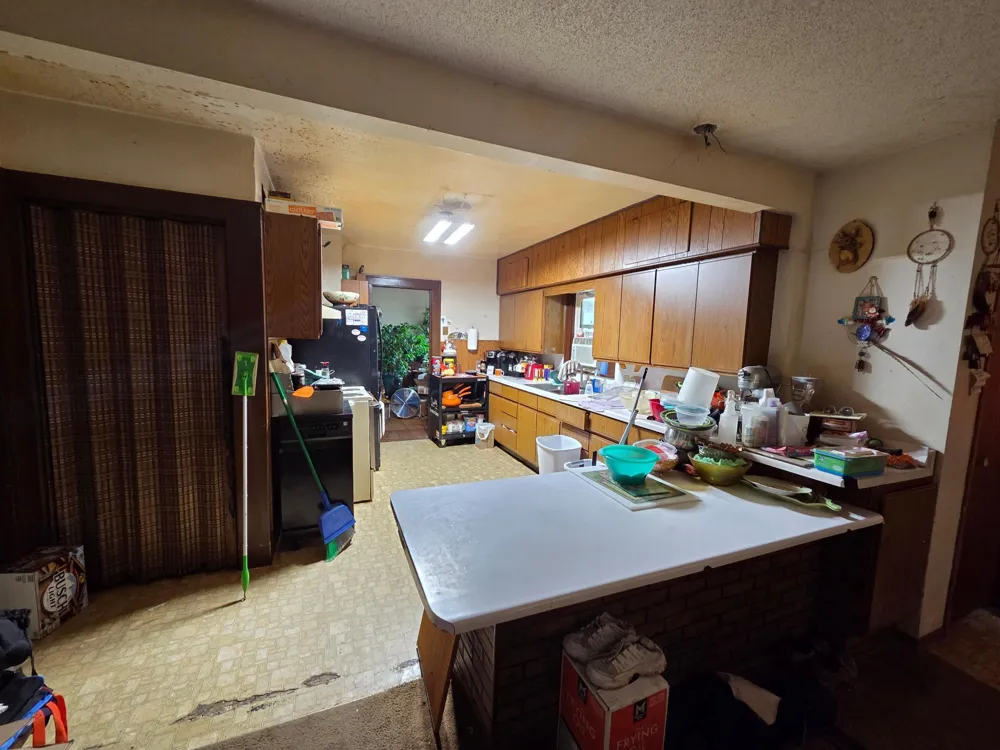 204 EAST ST S Stirum, ND 58069