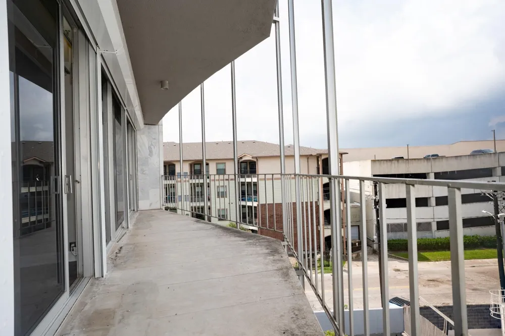 823 S Water Street #5F Corpus Christi, TX 78401