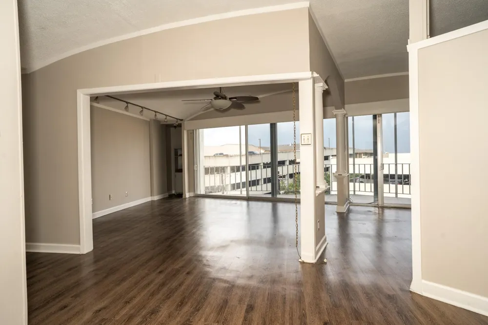 823 S Water Street #5F Corpus Christi, TX 78401