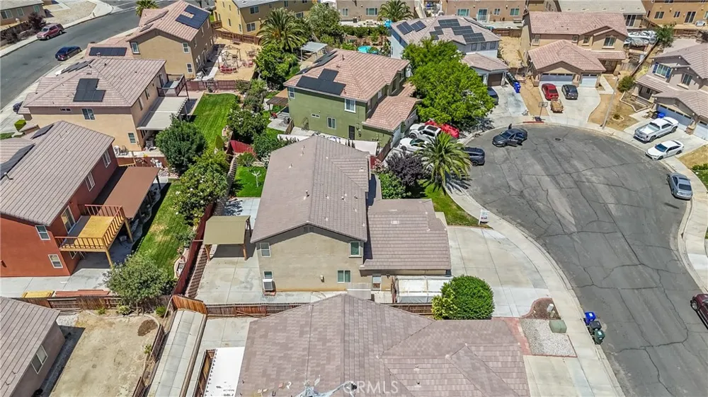 13825 Hawk Court Victorville, CA 92394