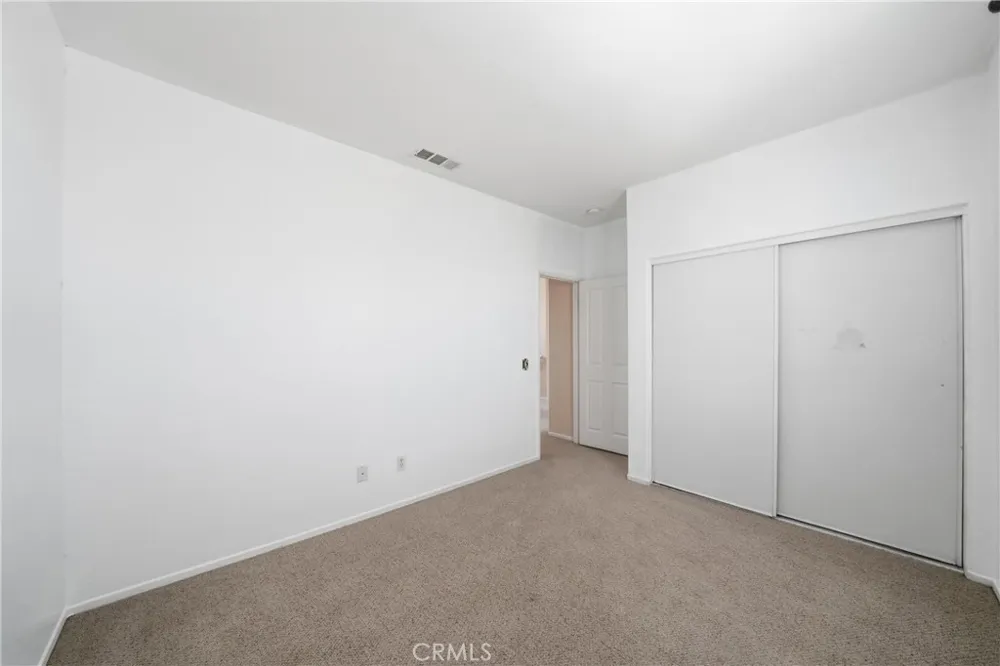 13825 Hawk Court Victorville, CA 92394