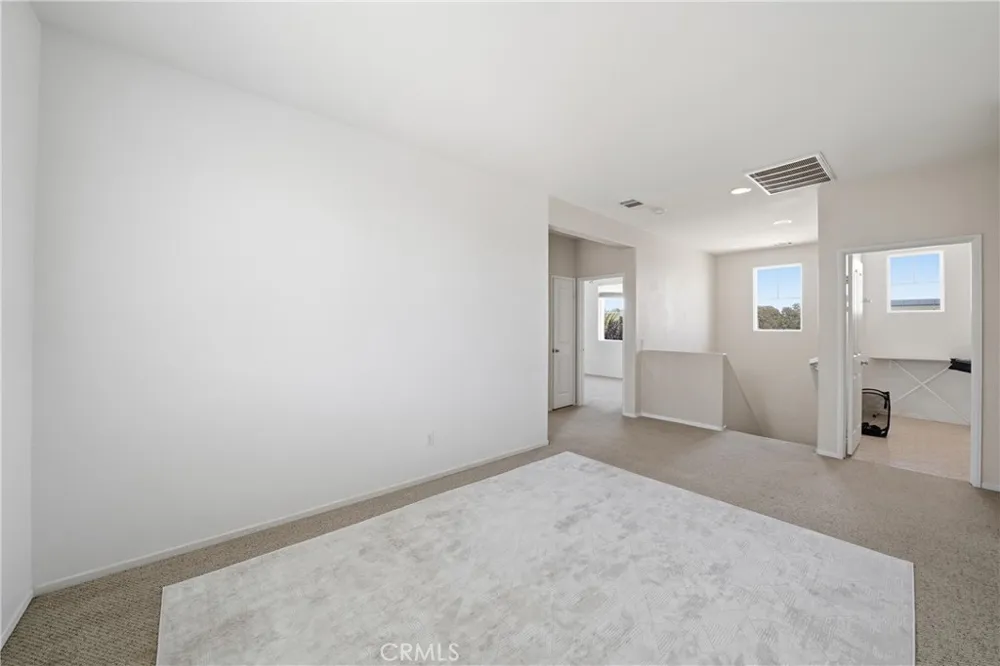 13825 Hawk Court Victorville, CA 92394