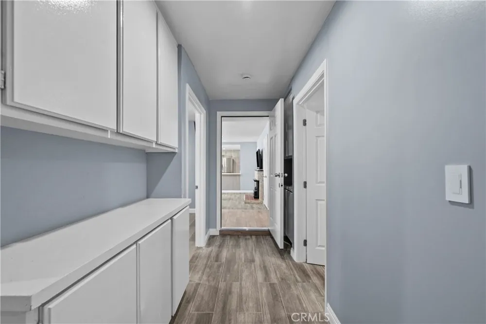 15559 Sorbonne Sylmar, CA 91342