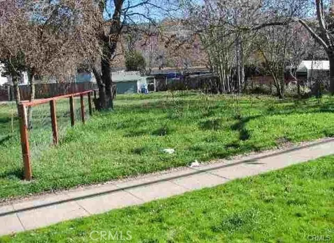6210 E State Hwy 20