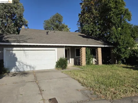 9206 Decatur DR