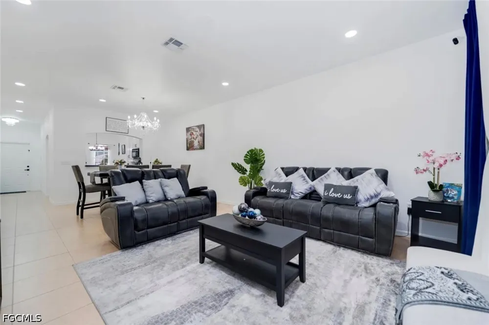 Fall Creek Court Naples, FL 34114