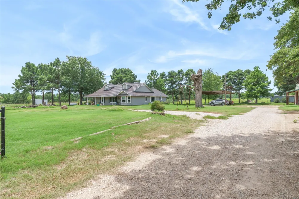 132 Private Road 7105 Edgewood, TX 75117