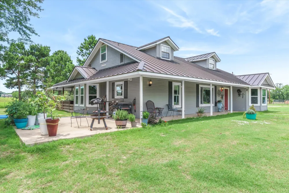 132 Private Road 7105