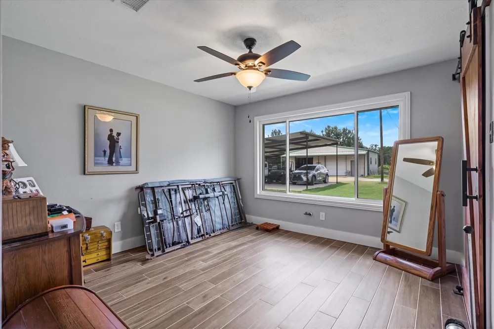 132 Private Road 7105 Edgewood, TX 75117