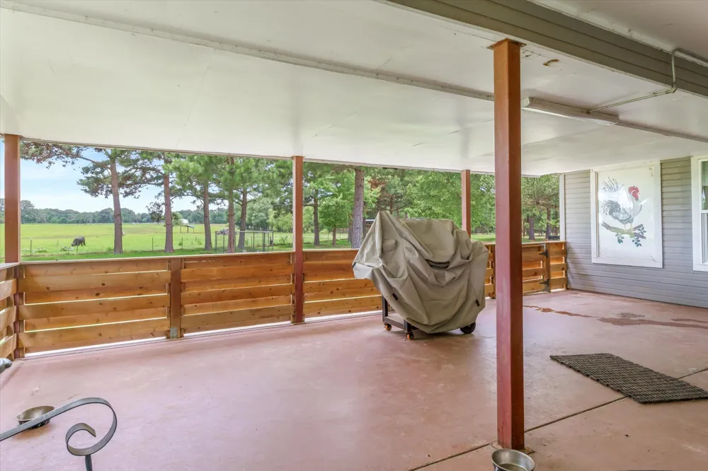 132 Private Road 7105 Edgewood, TX 75117