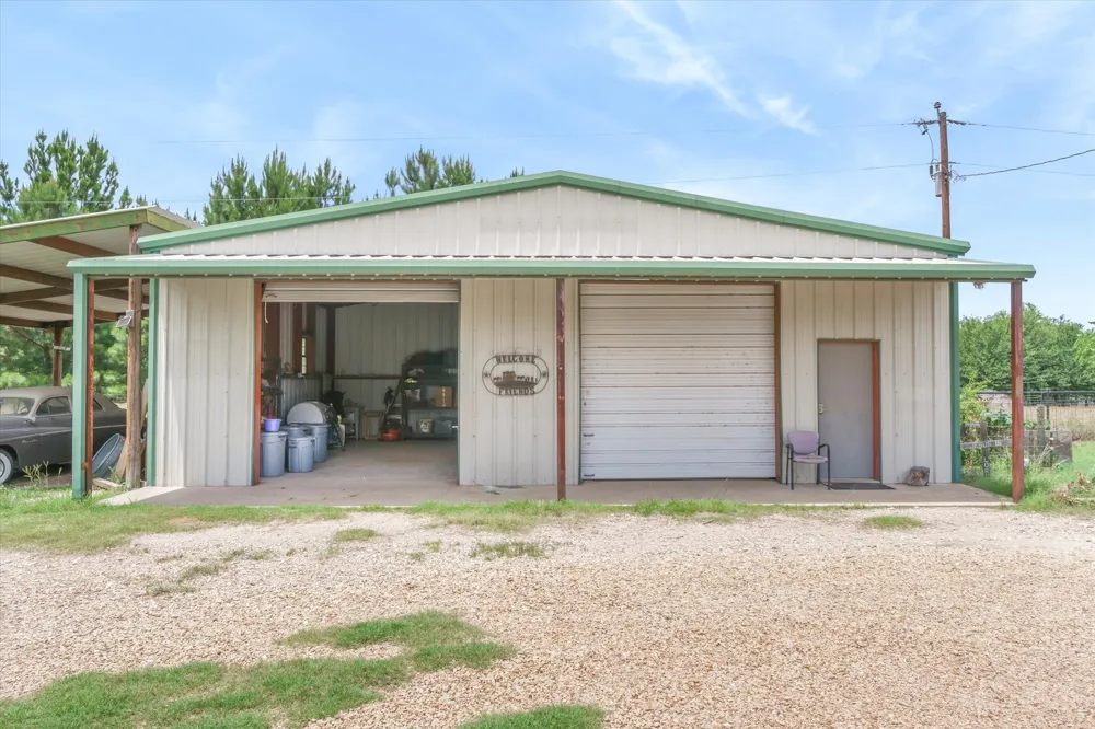 132 Private Road 7105 Edgewood, TX 75117