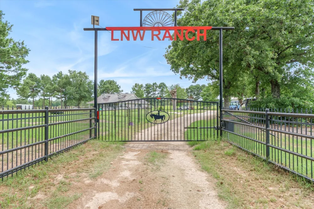 132 Private Road 7105 Edgewood, TX 75117