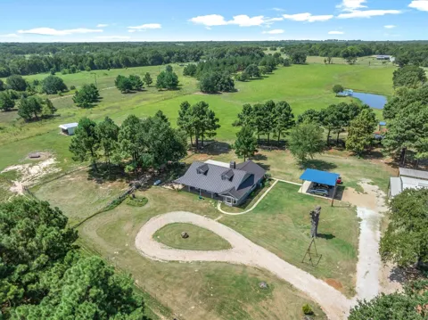 132 Private Road 7105