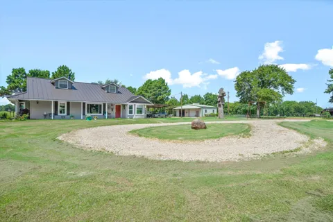 132 Private Road 7105
