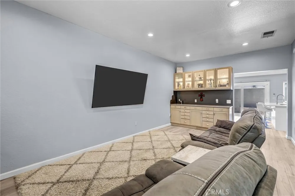 88 Greenmoor Irvine, CA 92614