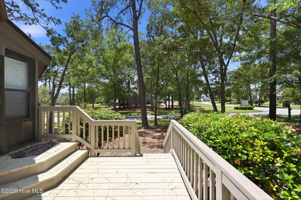 7601 Windward Drive New Bern, NC 28560