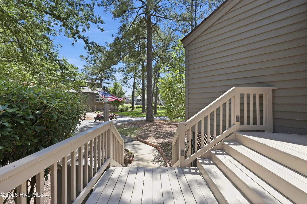 7601 Windward Drive New Bern, NC 28560