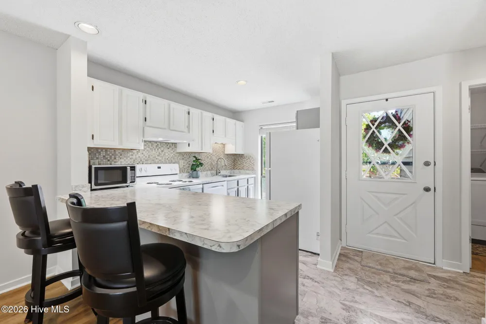 7601 Windward Drive New Bern, NC 28560