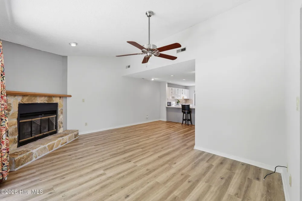7601 Windward Drive New Bern, NC 28560