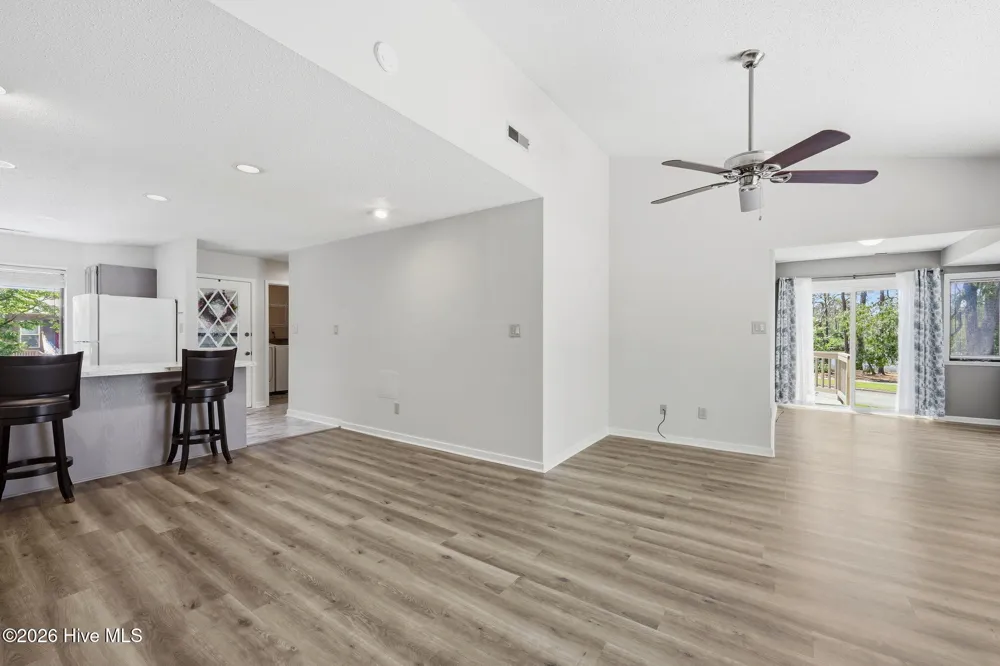 7601 Windward Drive New Bern, NC 28560
