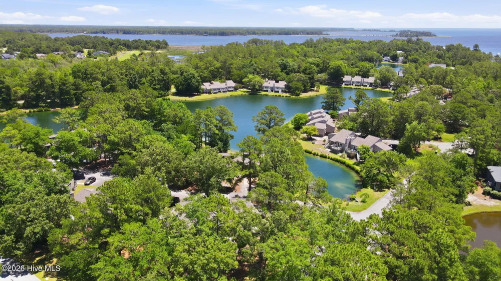 7601 Windward Drive New Bern, NC 28560