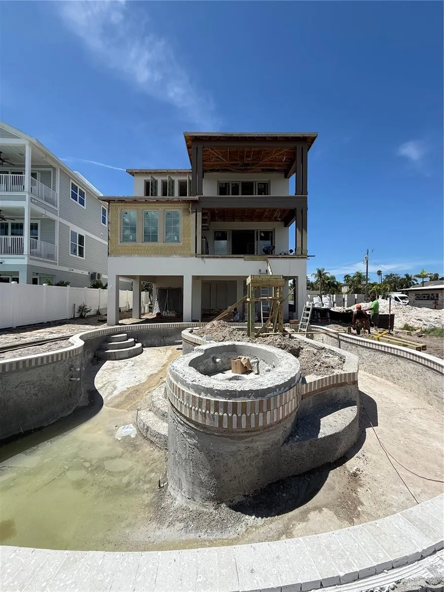 1213 BAY SHORE BOULEVARD Indian Rocks Beach, FL 33785